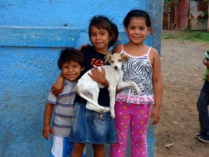 Kids w pup